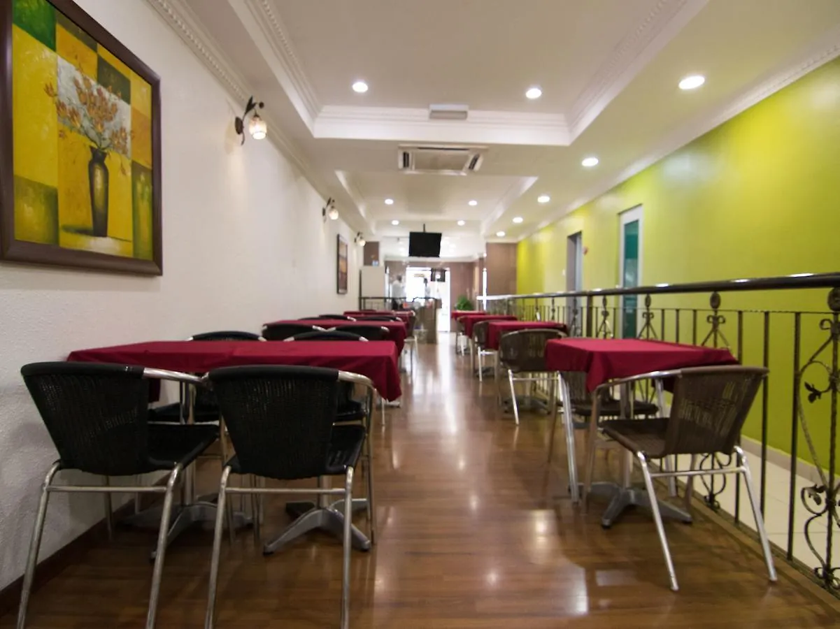 Oyo 103 V'La Garden Hotel Kuala Lumpur 2*,  Malaysia
