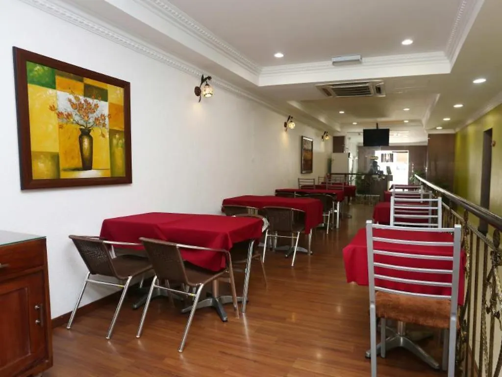 Oyo 103 V'La Garden Hotel Kuala Lumpur