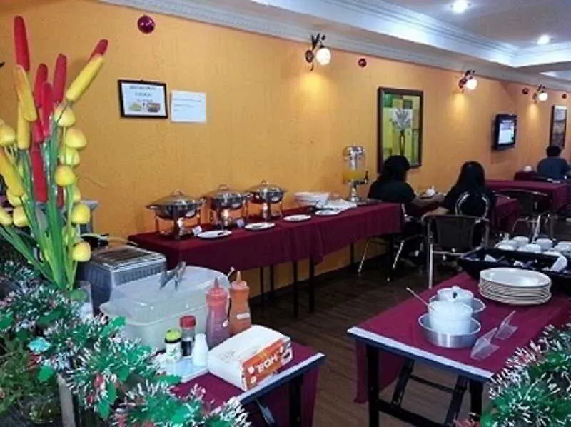 Oyo 103 V'La Garden Hotel Kuala Lumpur