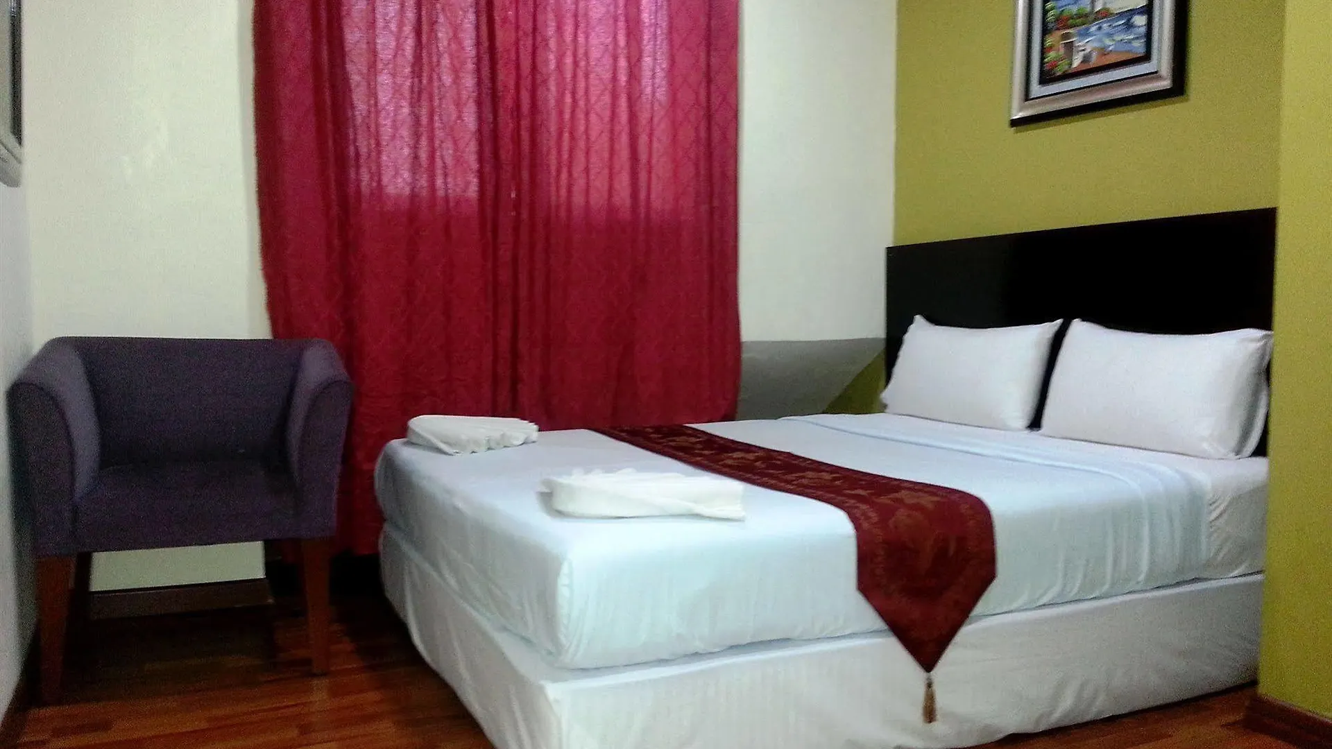 Oyo 103 V'La Garden Hotel Kuala Lumpur