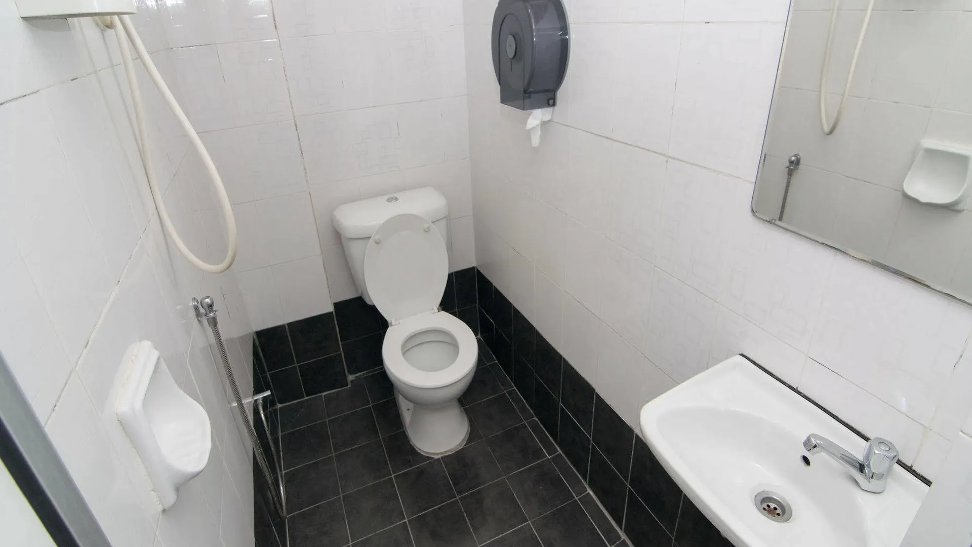 Oyo 103 V'La Garden Hotel Kuala Lumpur 2*,  Malaysia